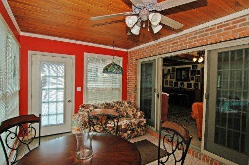 331 E Chestnut Hill Rd, Townsend, TN 37882 photo 9