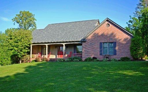 331 E Chestnut Hill Rd, Townsend, TN 37882 photo 2