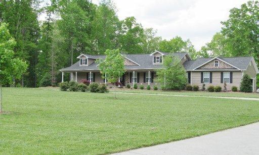 201 Emory View Rd, Lancing, TN 37770 photo 3