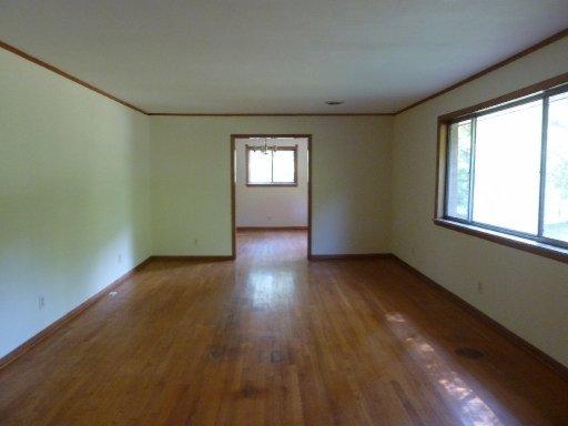 309 Irwin Rd, Powell, TN 37849 photo 3