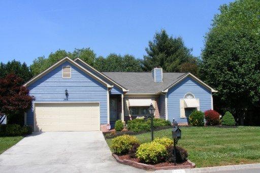 3916 Stonebridge, Powell, TN 37849 photo 2