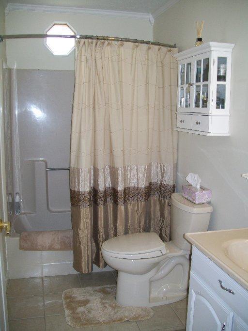 222 Doe Run Blvd, Clinton, TN 37716 photo 4
