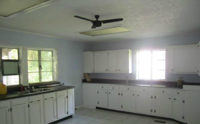 9604 Depot Rd, Heiskell, TN 37754 photo 4