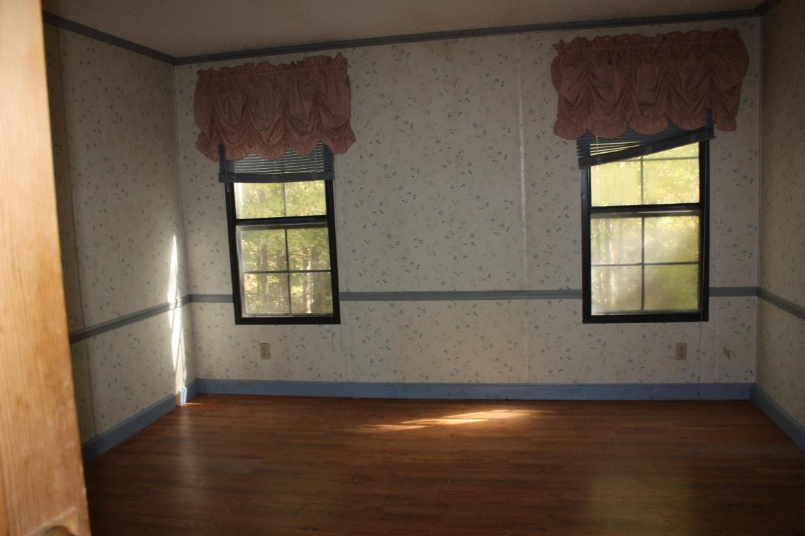 536 Jane Phillips Rd, Oneida, TN 37841 photo 5