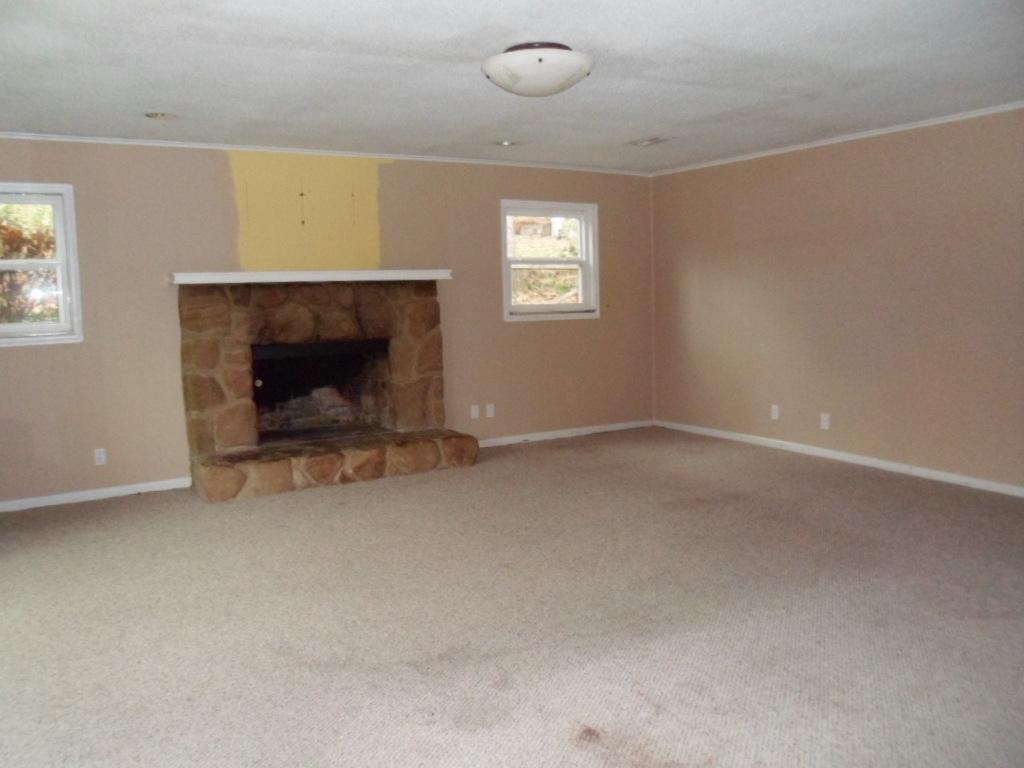 7920 Whitcomb Rd, Powell, TN 37849 photo 2