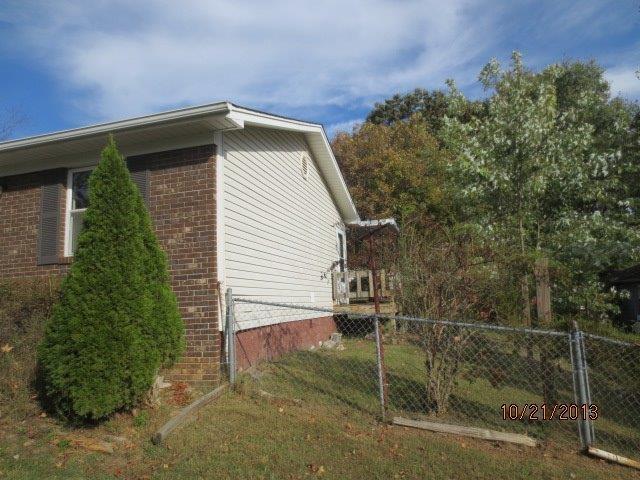 1660 Pleasant View Dr, Talbott, TN 37877 photo 2