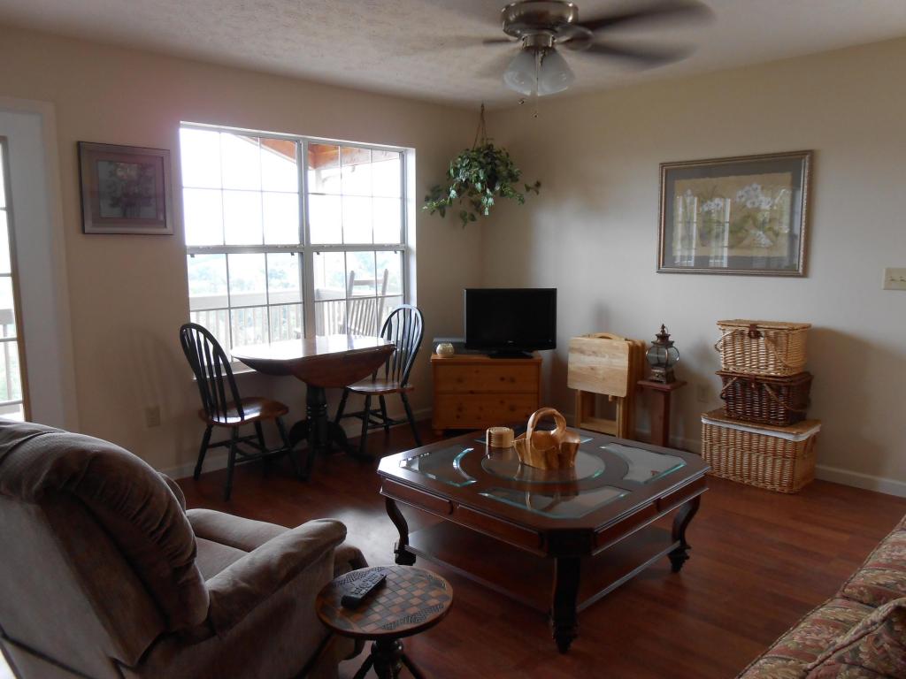 109 Queens Dr, Luttrell, TN 37779 photo 8