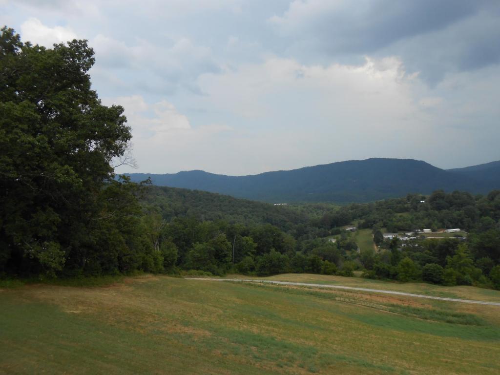 109 Queens Dr, Luttrell, TN 37779 photo 7