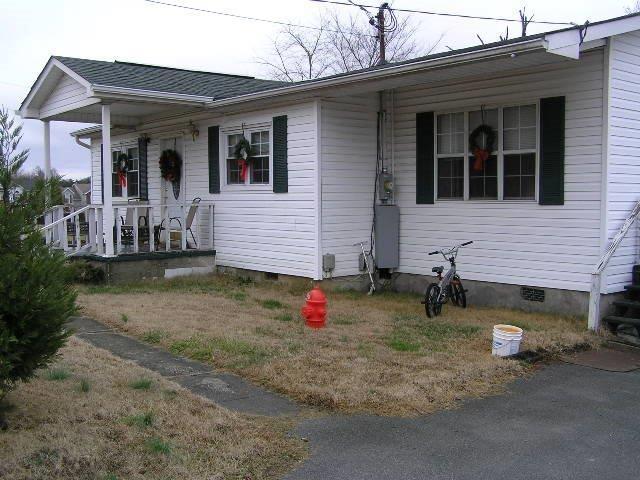 61026104 Ball Rd, Knoxville, TN 37931