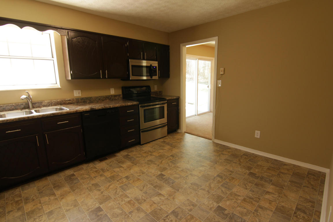 720 Gamble Dr, Heiskell, TN 37754 photo 7