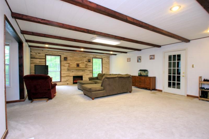 136 White Loop Rd, Clinton, TN 37716 photo 11