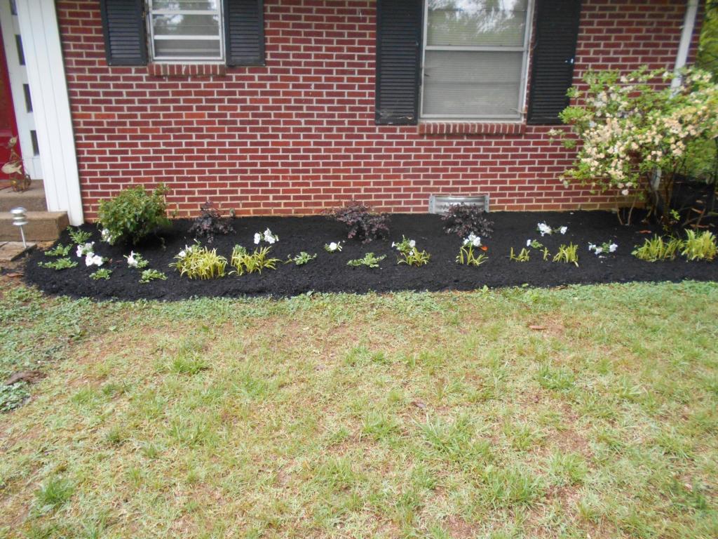 1741 Springbrook Rd, Alcoa, TN 37701 photo 2