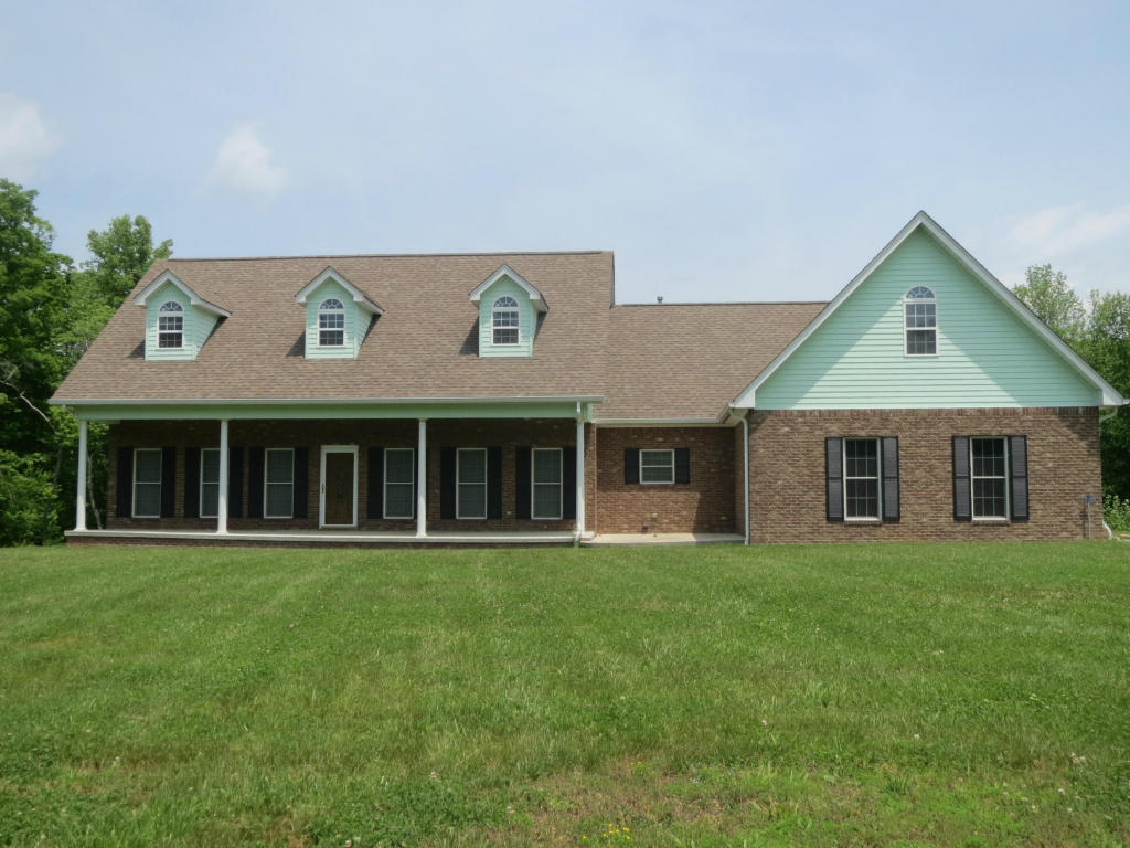 319 Emory View Rd, Lancing, TN 37770 photo 2