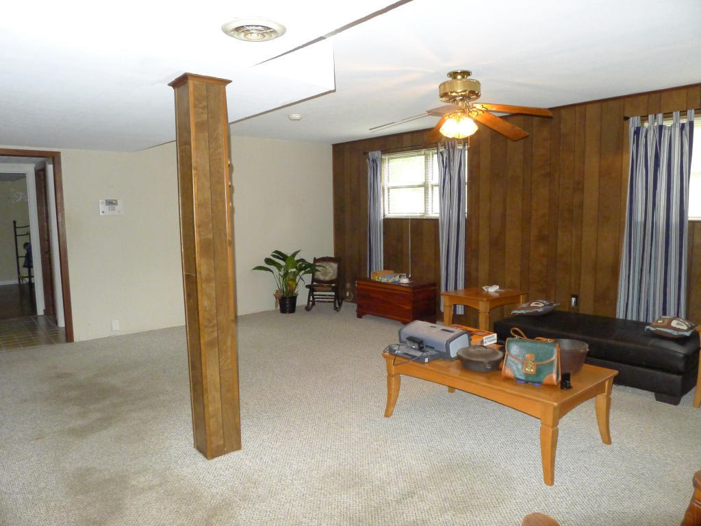 116 Cedar Cir, Powell, TN 37849 photo 21