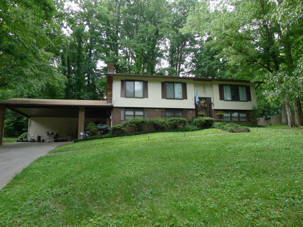 116 Cedar Cir, Powell, TN 37849 photo 2