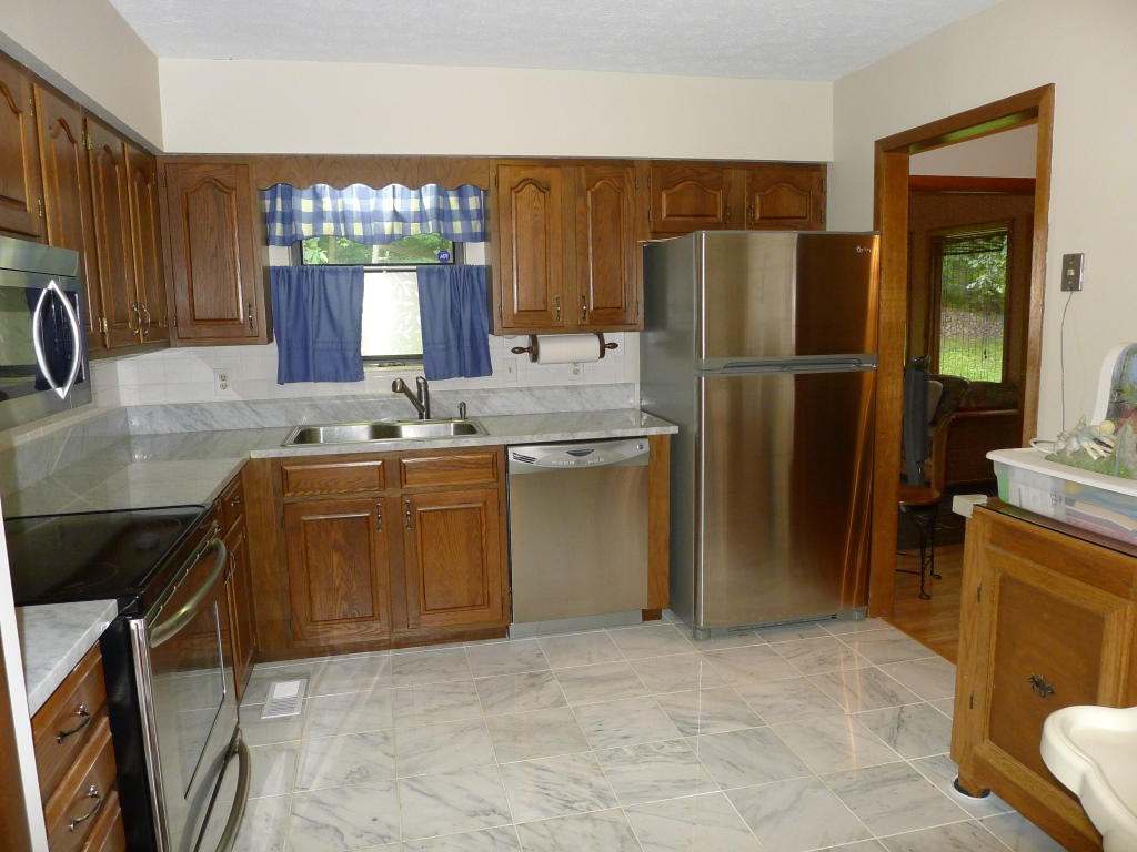 116 Cedar Cir, Powell, TN 37849 photo 6
