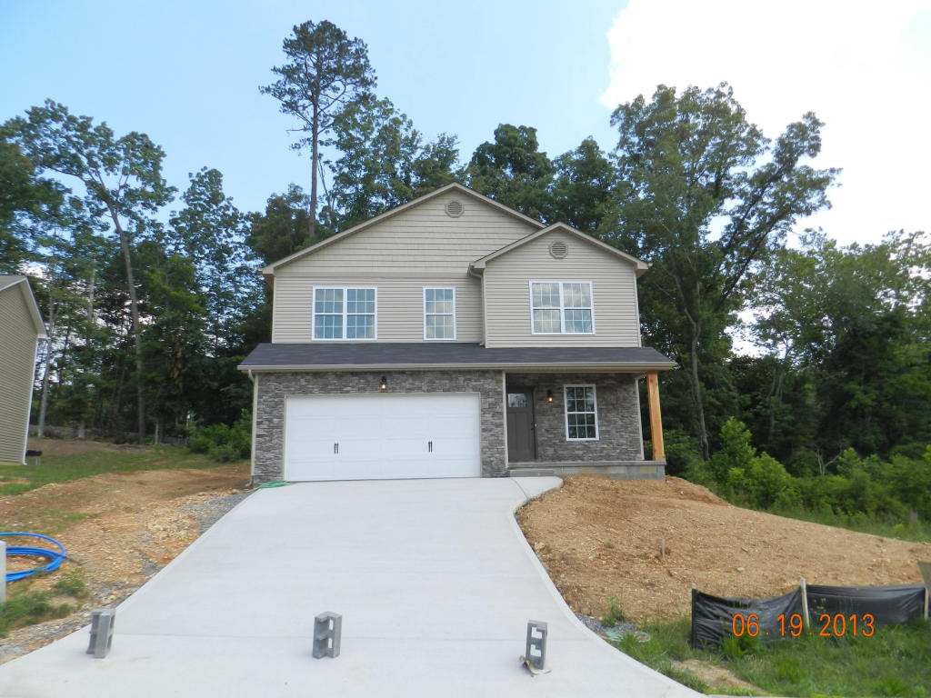 3545 Boulder Point Ln, Powell, TN 37849 photo 1
