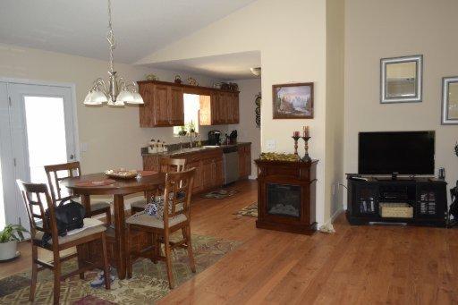 898 Buffalo Tr, Clarkrange, TN 38553 photo 5