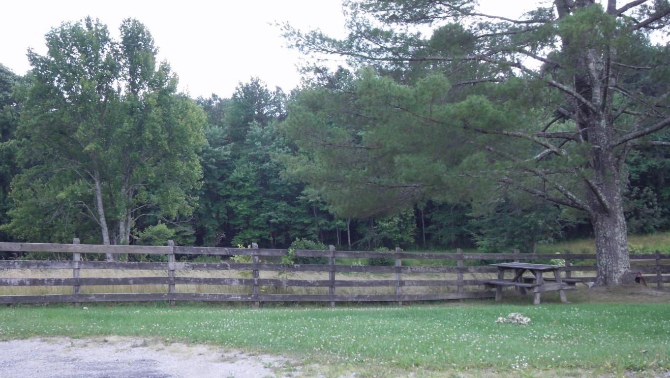 199 Hanahan Rd, Clarkrange, TN 38553 photo 5