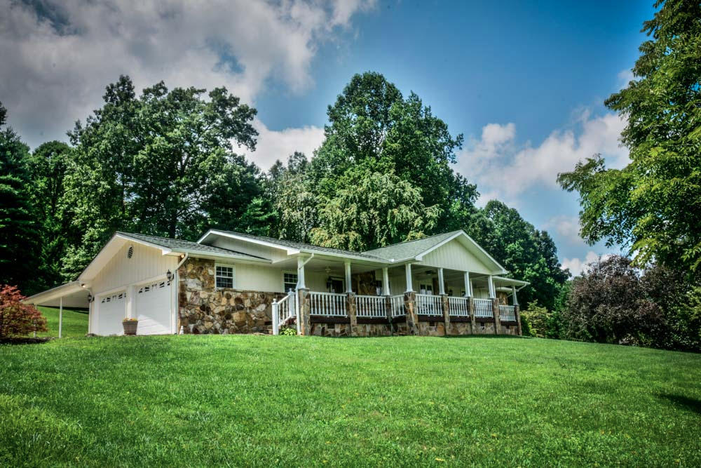 206 Mount Paran Loop, Jacksboro, TN 37757 photo 2