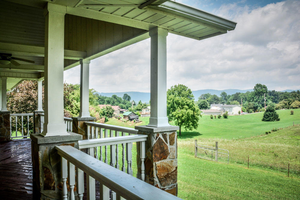 206 Mount Paran Loop, Jacksboro, TN 37757 photo 17