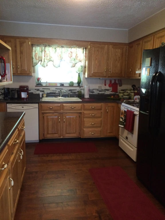 510 Jerry Dr, Talbott, TN 37877 photo 4