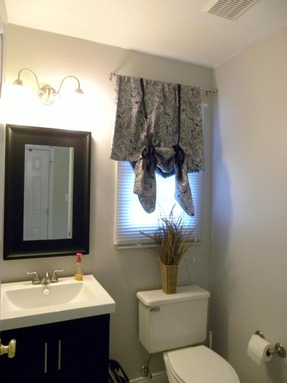 857 Galloping Ln, Powell, TN 37849 photo 9
