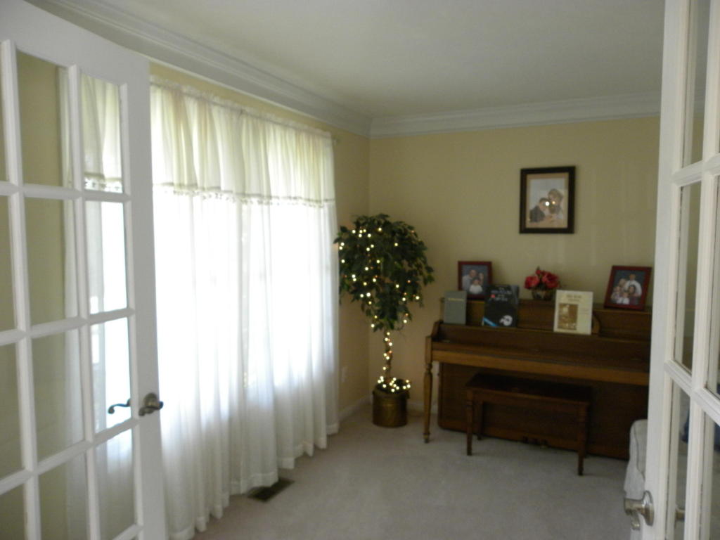 857 Galloping Ln, Powell, TN 37849 photo 8