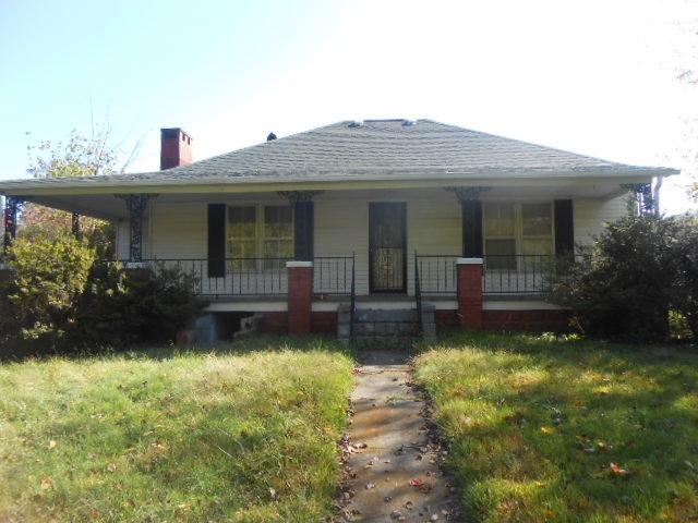 121 Hackler Ln, Jellico, TN 37762 photo 1