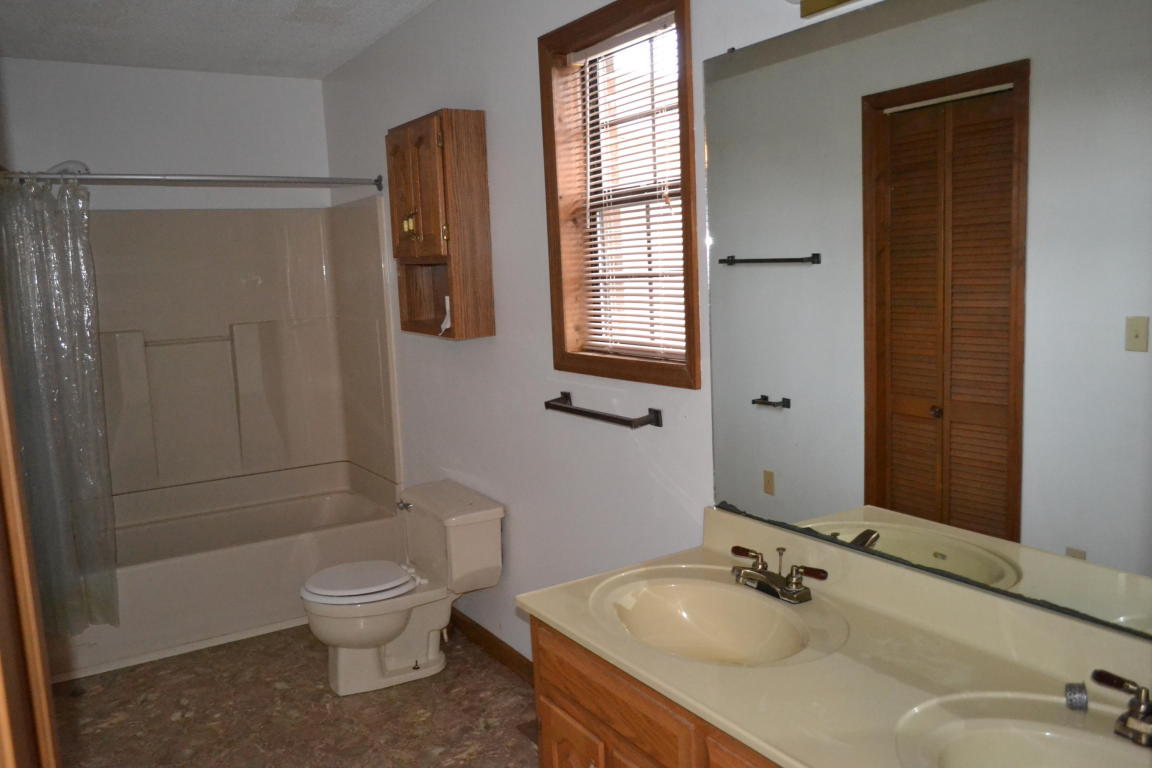 1020 Pine Ridge Ln, Clarkrange, TN 38553 photo 9