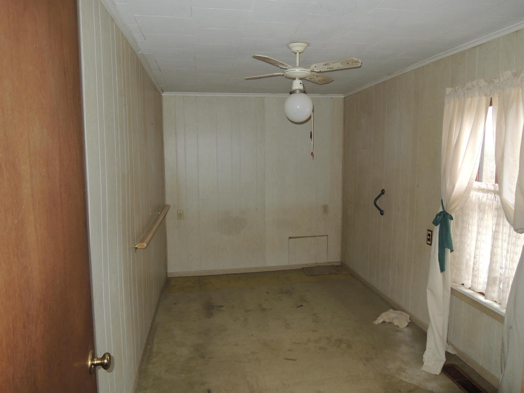 316 Ridge Rd, Lancing, TN 37770 photo 9