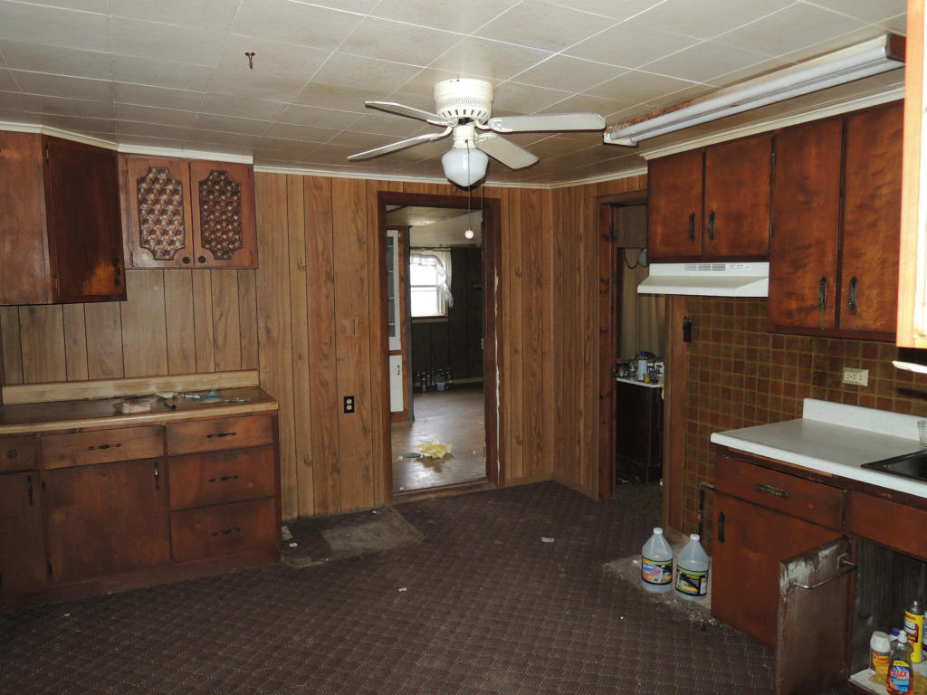 316 Ridge Rd, Lancing, TN 37770 photo 4