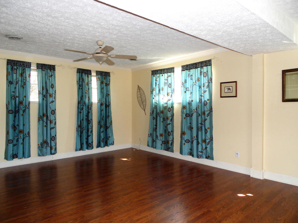 367 Eagle Bluff Rd, Jacksboro, TN 37757 photo 27
