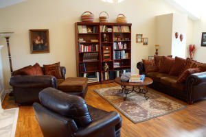847 Galloping Ln, Powell, TN 37849 photo 8