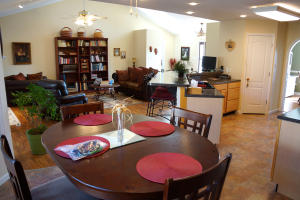 847 Galloping Ln, Powell, TN 37849 photo 3