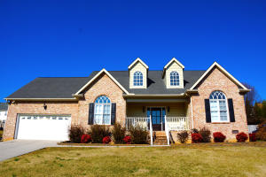 847 Galloping Ln, Powell, TN 37849 photo 1