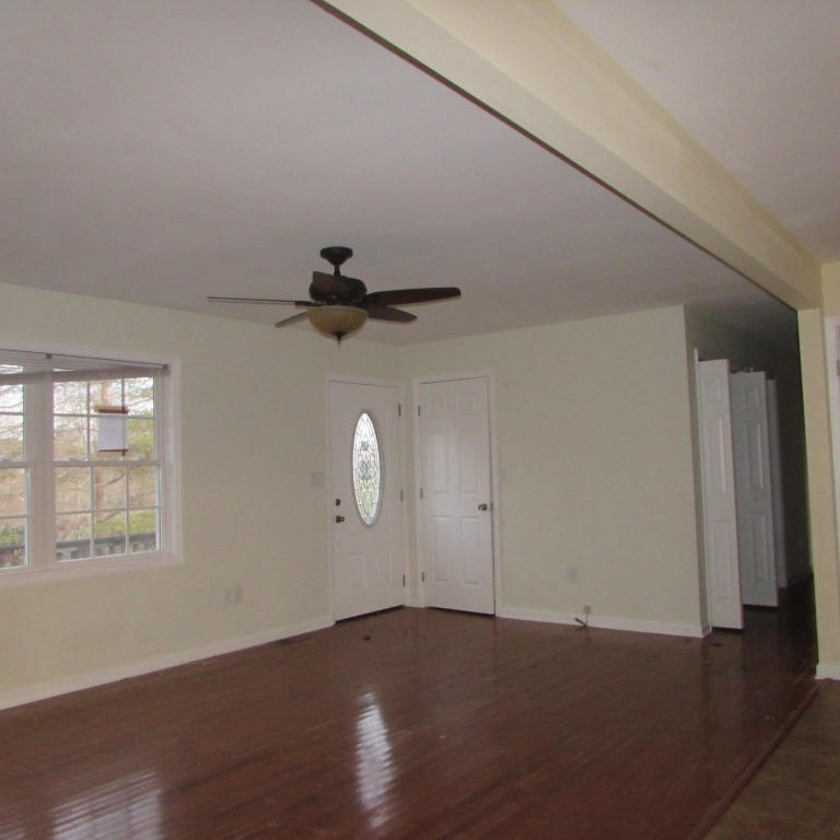 489 Summit, Oneida, TN 37841 photo 8
