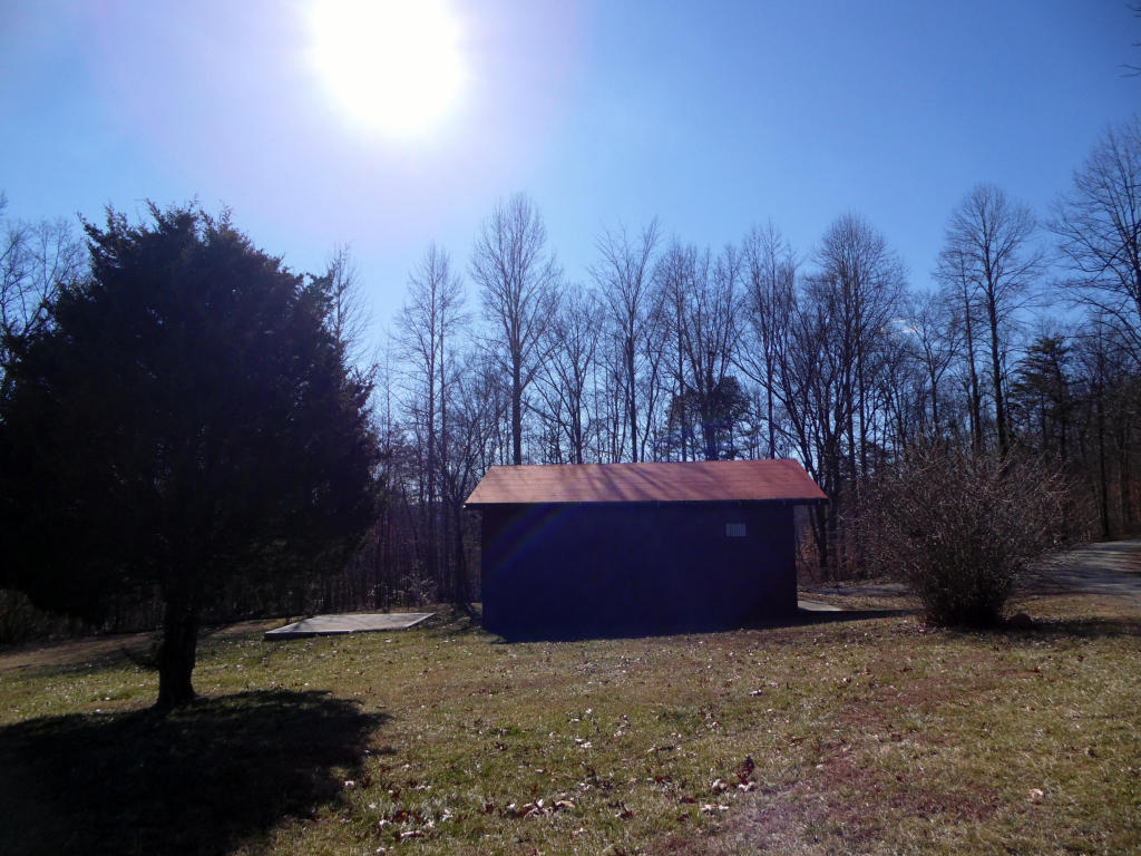 959 Knotty Pine Ln, Duff, TN 37729 photo 19