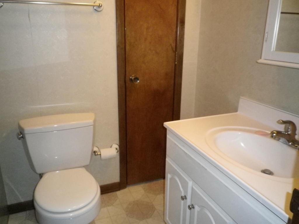 219 N Apache Dr, Clinton, TN 37716 photo 11