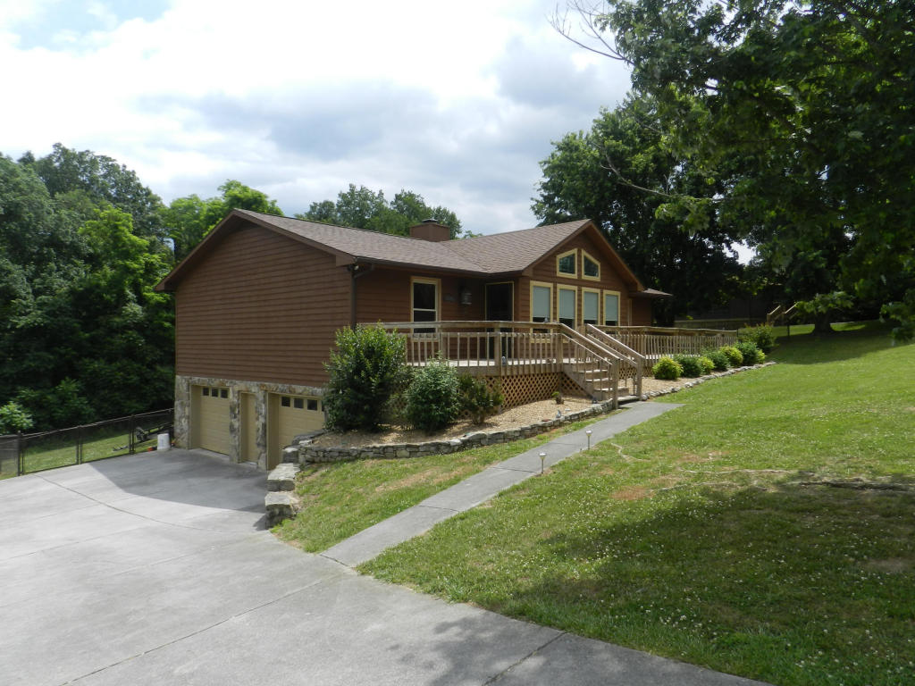 1742 Wilderness Dr, Talbott, TN 37877 photo 5