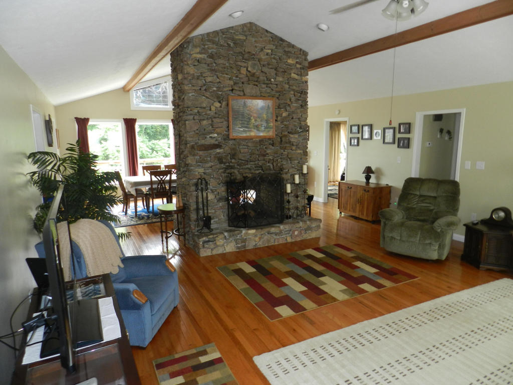 1742 Wilderness Dr, Talbott, TN 37877 photo 27