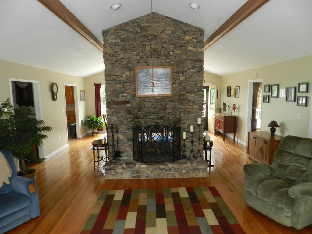 1742 Wilderness Dr, Talbott, TN 37877 photo 28