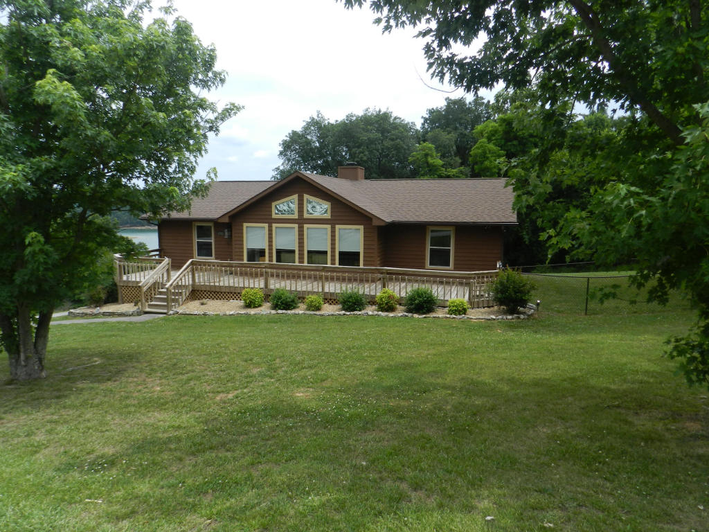 1742 Wilderness Dr, Talbott, TN 37877 photo 1