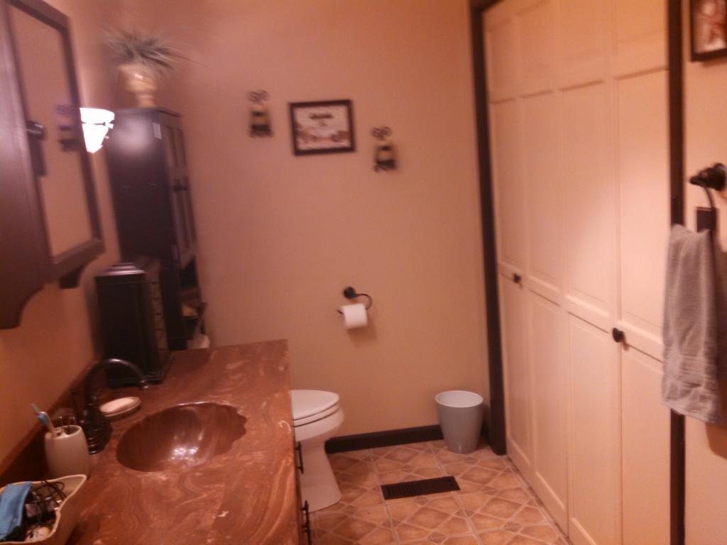 323 Veterans Way, Ewing, VA 24248 photo 5