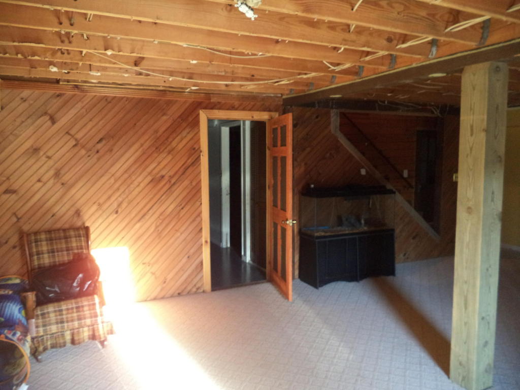 280 James Ave, Oneida, TN 37841 photo 14