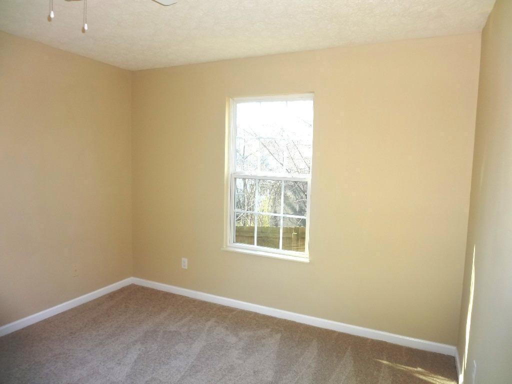 714 Sharp St, Clinton, TN 37716 photo 4