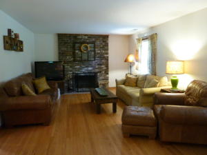 905 Irwin Rd, Powell, TN 37849 photo 5