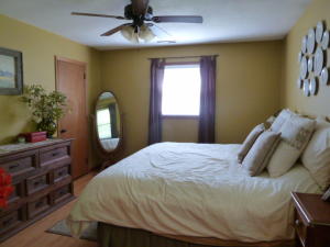 905 Irwin Rd, Powell, TN 37849 photo 10