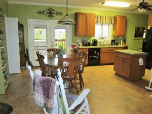 302 Webb Rd, Townsend, TN 37882 photo 10