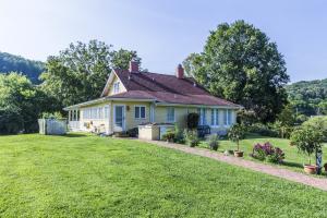 137 Mountain View Rd, Heiskell, TN 37754 photo 5